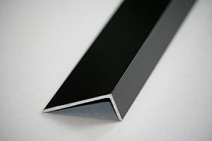 L-профиль алюминий, гладкий, окрашенный, цвет Шоколад - Фото