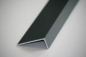 L-профиль алюминий, гладкий, окрашенный, цвет Серый дым - Фото